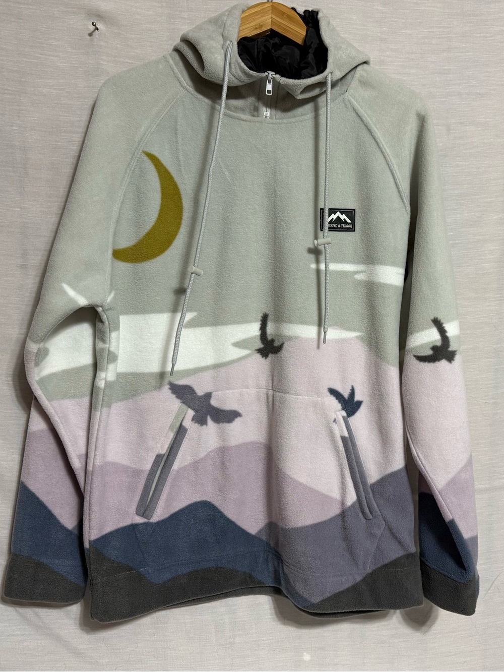 Massive Outdoor Scenic Mountain Moon Fleece Hoodie Large